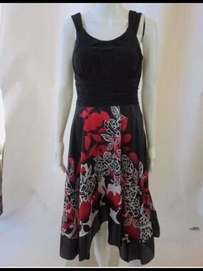 Signature by Sangria Black Midi Dress with Red & White Floral Border Size 8